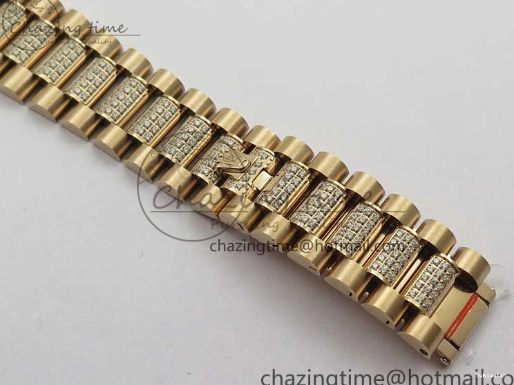 Bracelet Day-Date Dial Silver on Crystal RG A2836 Best Edition 128235 Marker Crystal BP President 36mm RG 0511